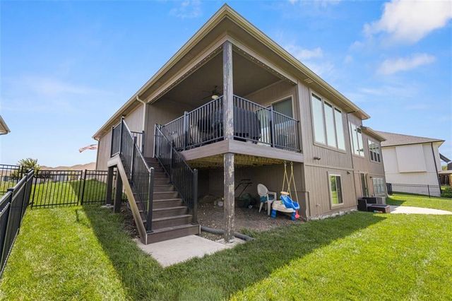 19700 Norton Street, Spring Hill, KS 66083