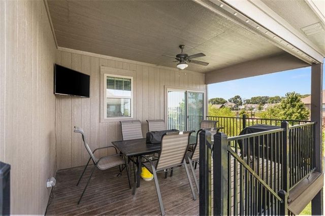 19700 Norton Street, Spring Hill, KS 66083