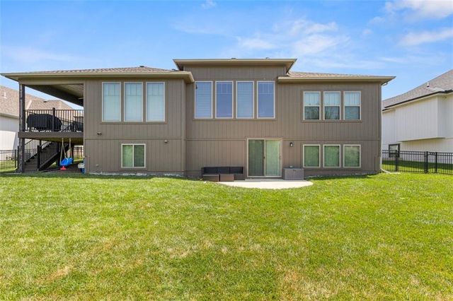 19700 Norton Street, Spring Hill, KS 66083