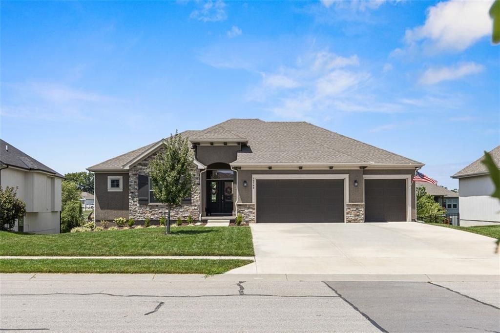 19700 Norton Street, Spring Hill, KS 66083