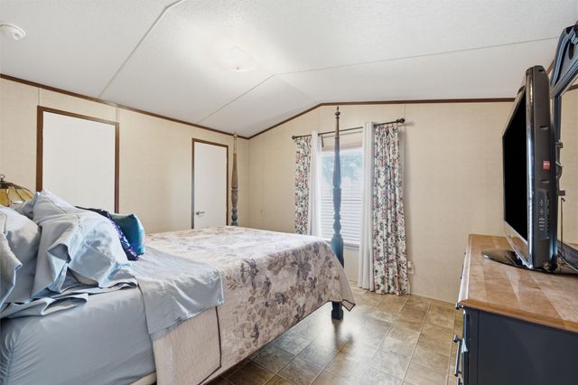 714 Hcr 1248, Whitney, TX 76692