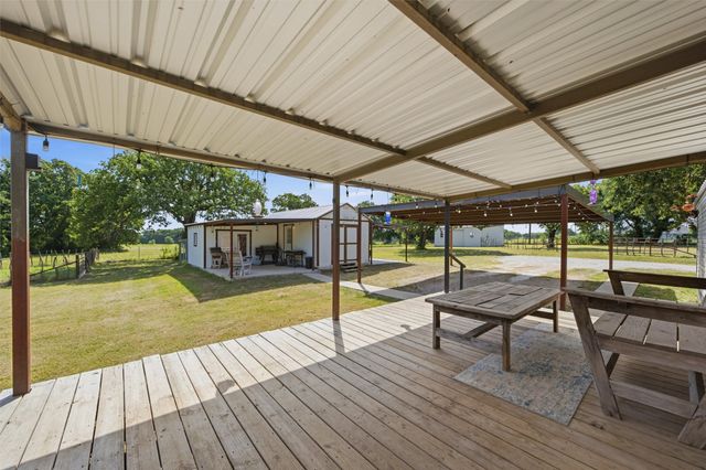 714 Hcr 1248, Whitney, TX 76692