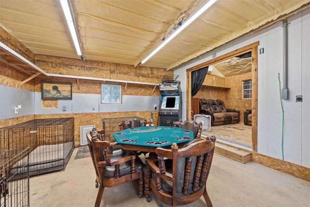 714 Hcr 1248, Whitney, TX 76692