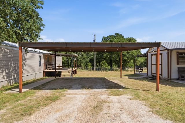 714 Hcr 1248, Whitney, TX 76692