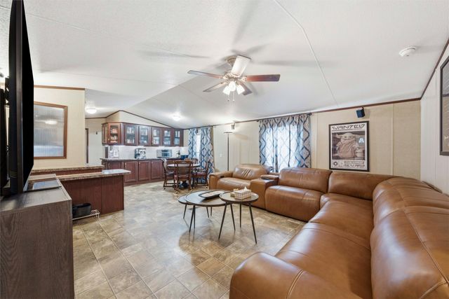 714 Hcr 1248, Whitney, TX 76692