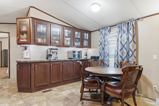 714 Hcr 1248, Whitney, TX 76692