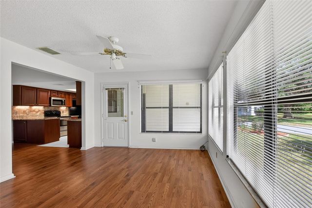 4861 SQUIRE HOLLOW DR, Lakeland, FL 33801