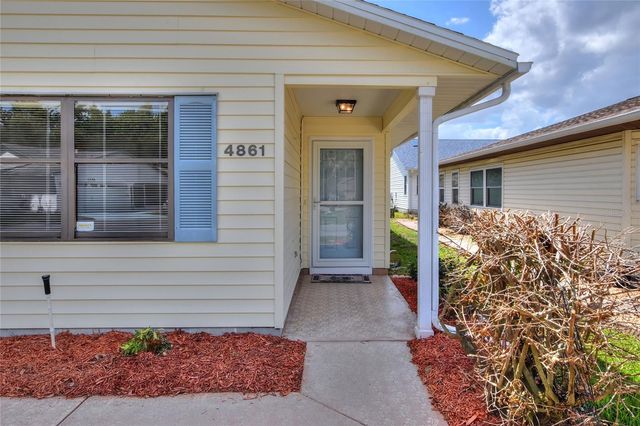 4861 SQUIRE HOLLOW DR, Lakeland, FL 33801