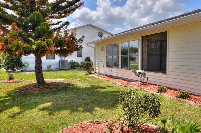 4861 SQUIRE HOLLOW DR, Lakeland, FL 33801