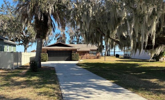 12255 VIRGINIA DRIVE, Leesburg, FL 34788