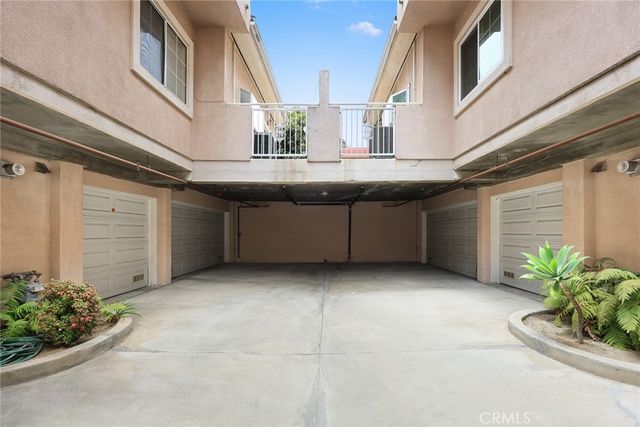 118 N Marengo Avenue C, Alhambra, CA 91801