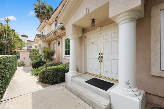 118 N Marengo Avenue C, Alhambra, CA 91801