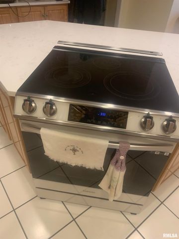 4117 Gaskell Drive, Springfield, IL 62711