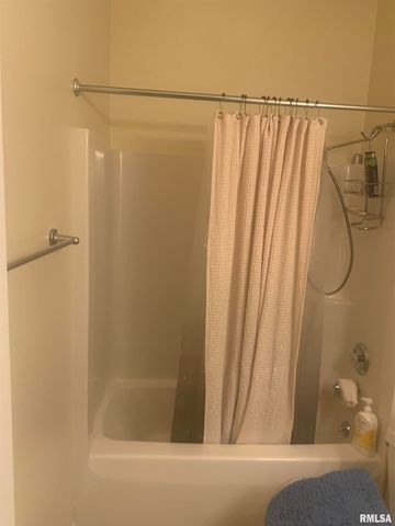 4117 Gaskell Drive, Springfield, IL 62711