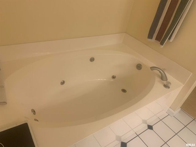 4117 Gaskell Drive, Springfield, IL 62711