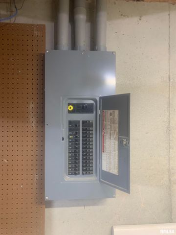 4117 Gaskell Drive, Springfield, IL 62711