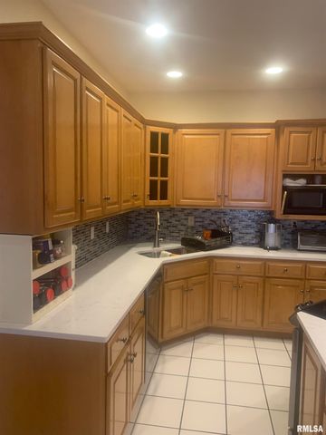 4117 Gaskell Drive, Springfield, IL 62711