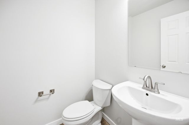 2399 W Fallon Lp, Nampa, ID 83651