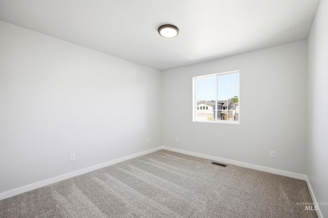 2399 W Fallon Lp, Nampa, ID 83651