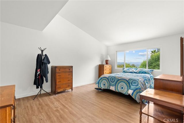 23760 Harwich Place, West Hills, CA 91307