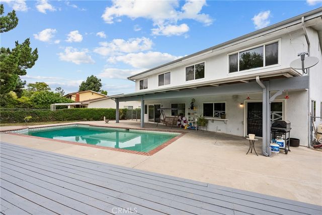 23760 Harwich Place, West Hills, CA 91307