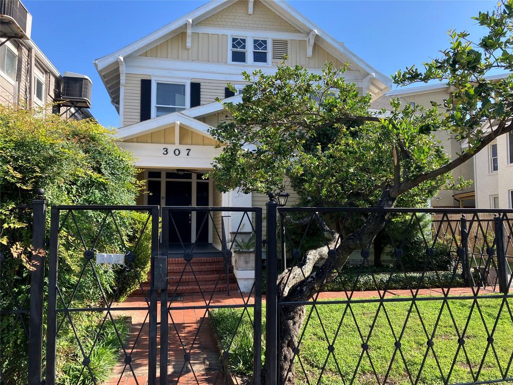 307 Stratford Street 6, Houston, TX 77006