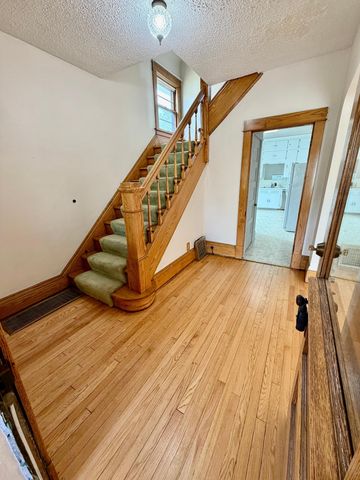827 Lafond Avenue, Saint Paul, MN 55104