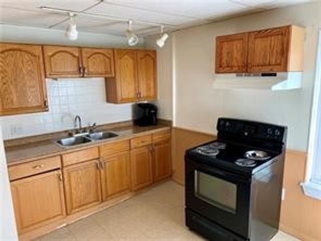 9 Winter Street 4, Lincoln, RI 02838