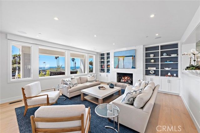 450 Cliff Drive, Laguna Beach, CA 92651