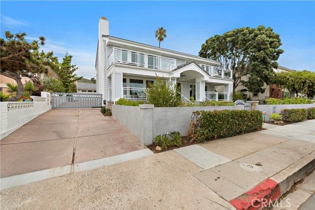 450 Cliff Drive, Laguna Beach, CA 92651