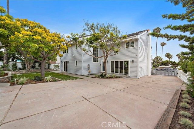 450 Cliff Drive, Laguna Beach, CA 92651