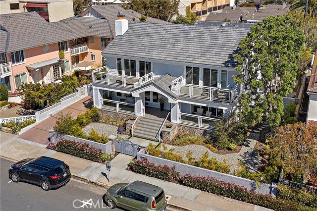 450 Cliff Drive, Laguna Beach, CA 92651