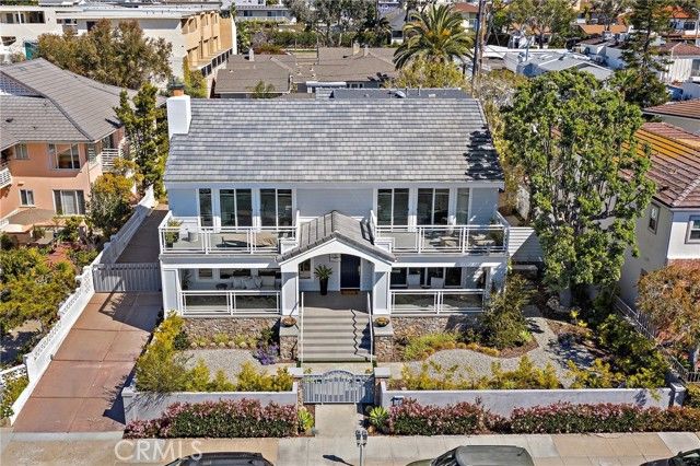 450 Cliff Drive, Laguna Beach, CA 92651