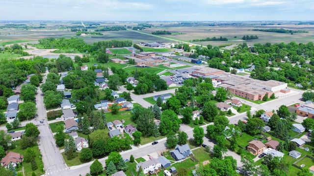 521 9th Street, Hawley, MN 56549