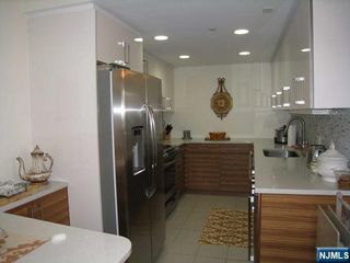 800 palisade Avenue 802, Fort Lee, NJ 07024