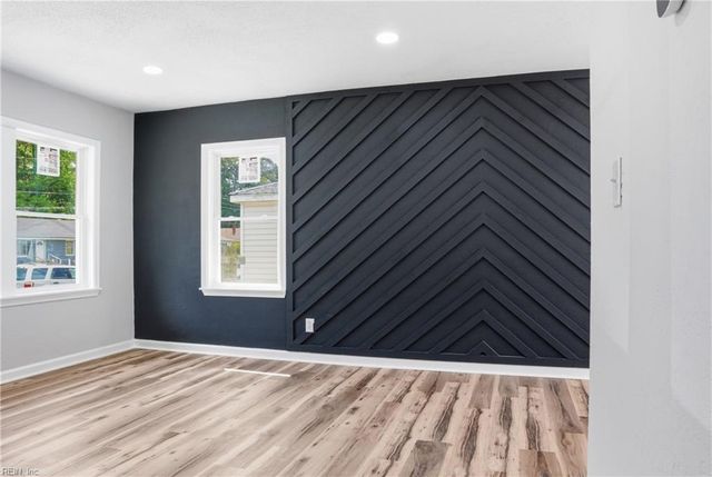 206 Jacquelyn DR, Portsmouth, VA 23701