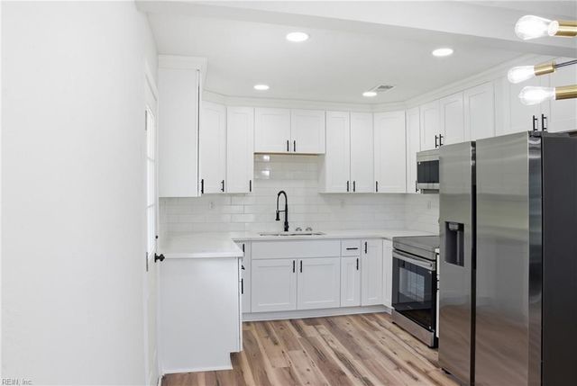 206 Jacquelyn DR, Portsmouth, VA 23701