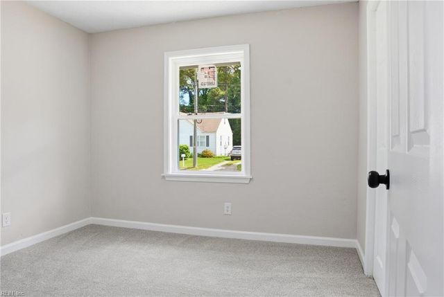 206 Jacquelyn DR, Portsmouth, VA 23701