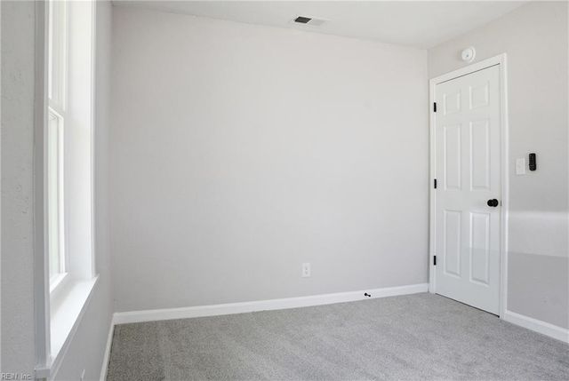 206 Jacquelyn DR, Portsmouth, VA 23701