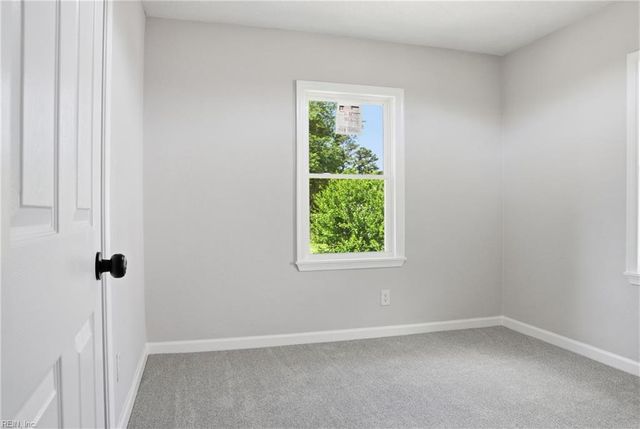 206 Jacquelyn DR, Portsmouth, VA 23701