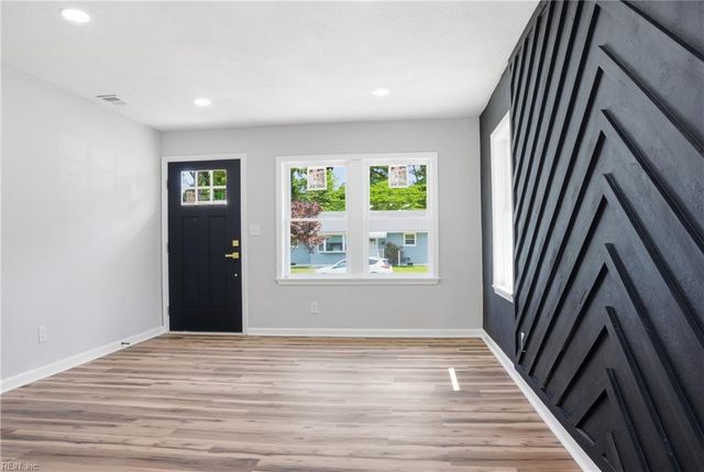 206 Jacquelyn DR, Portsmouth, VA 23701