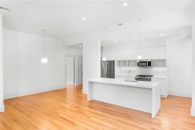 31 Parade Street 301, Providence, RI 02909