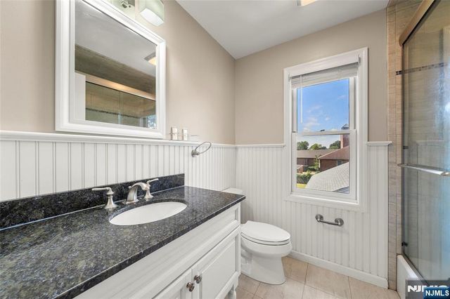 17B Chamberlain Avenue, Little Ferry, NJ 07643