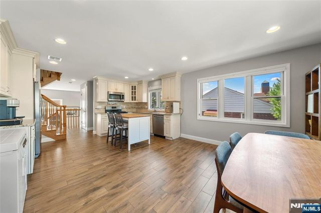 17B Chamberlain Avenue, Little Ferry, NJ 07643