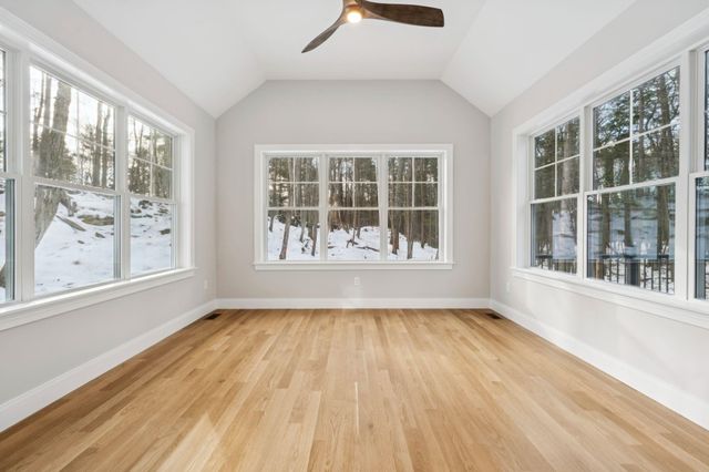 19 Colby Lane, Greenland, NH 03840