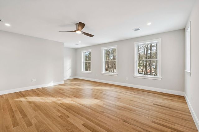 19 Colby Lane, Greenland, NH 03840