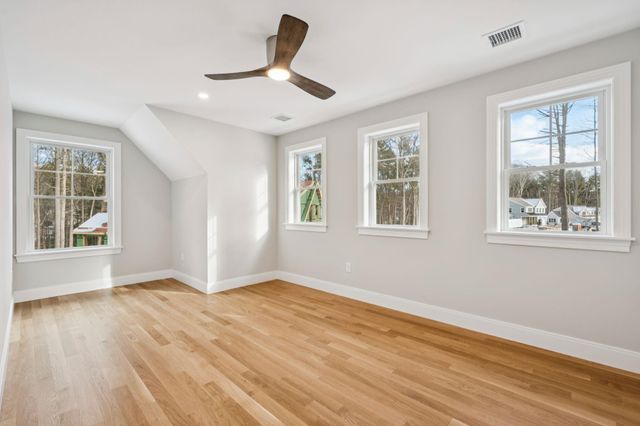 19 Colby Lane, Greenland, NH 03840
