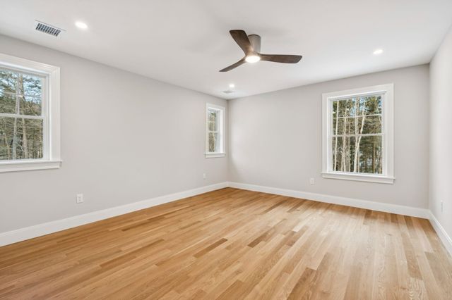 19 Colby Lane, Greenland, NH 03840