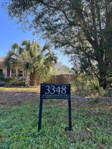 3348 Island Estates Drive, Johns Island, SC 29455