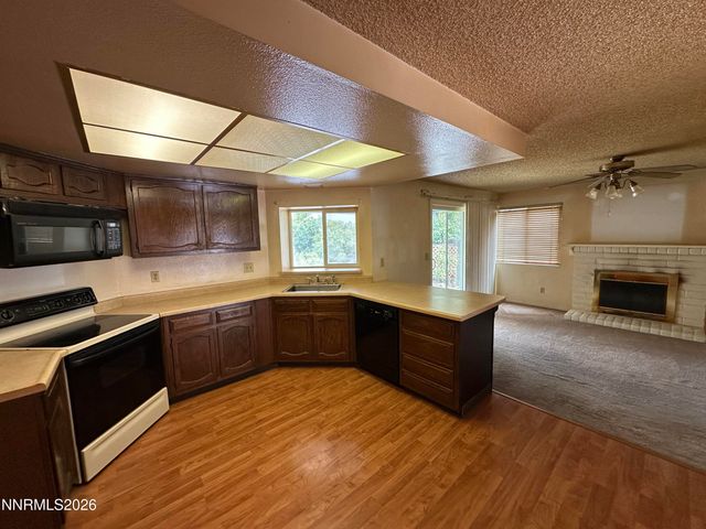 3960 Parque Verde Lane, Reno, NV 89502